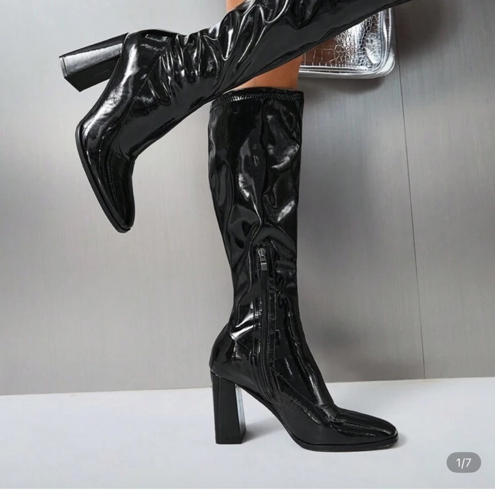 Glossy Black Heeled Boots with Block Heel